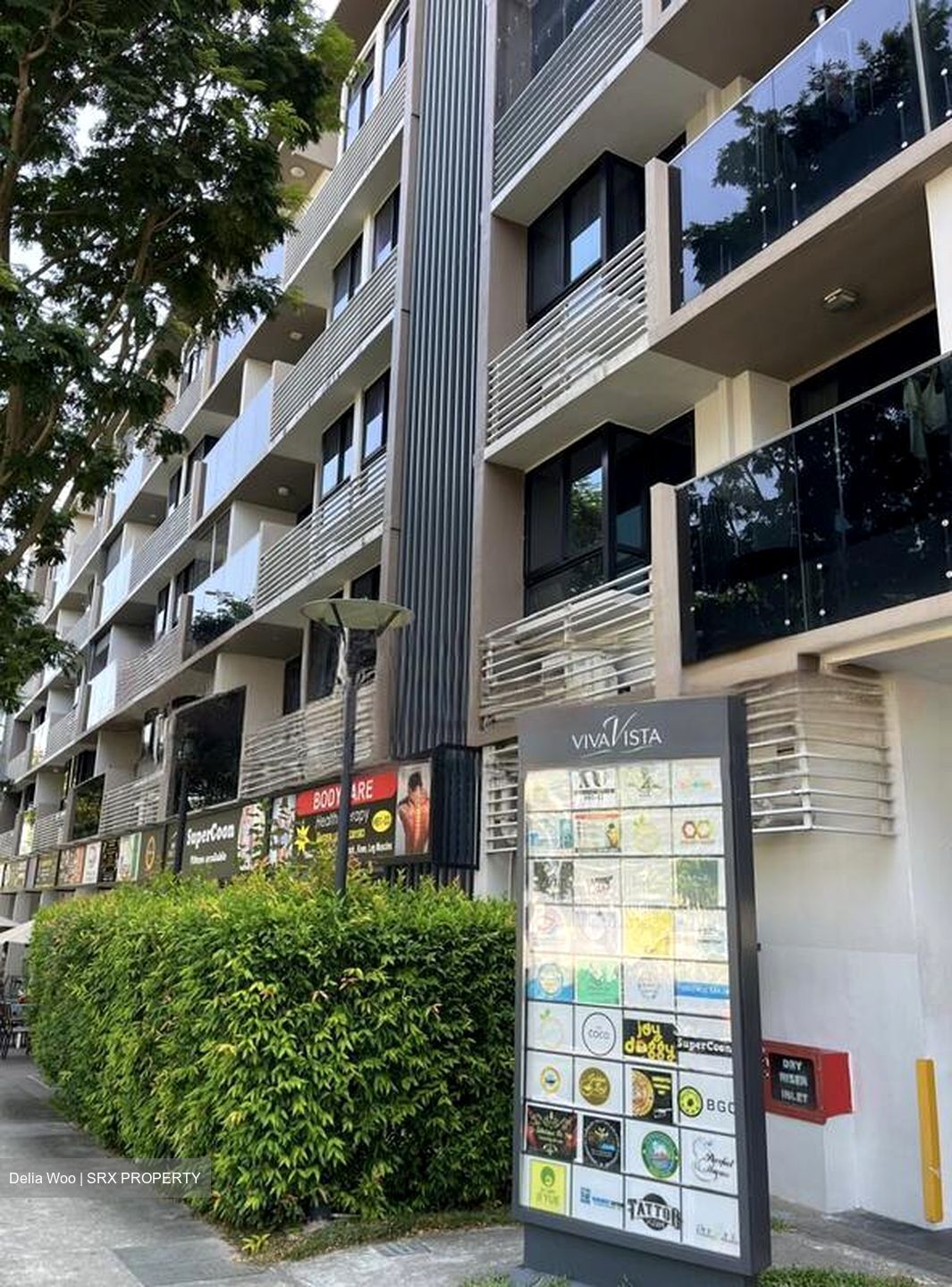 Viva Vista (D5), Retail #456459421